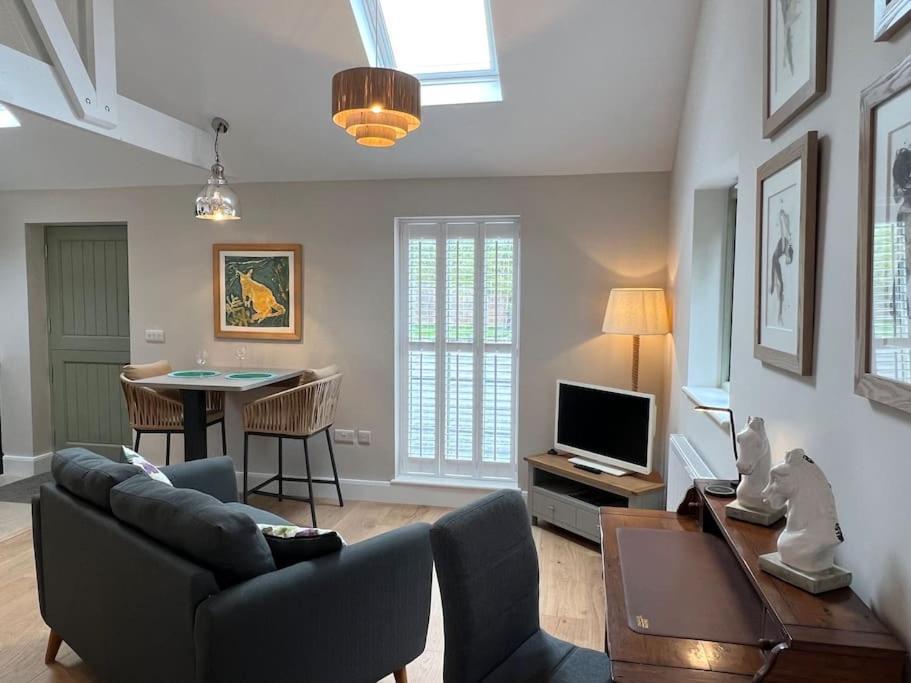 The Nest-Cambridge Apartment Exterior photo